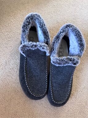 Hey Dude Women's Grey Faux-Fur Trim Moccasin/boots